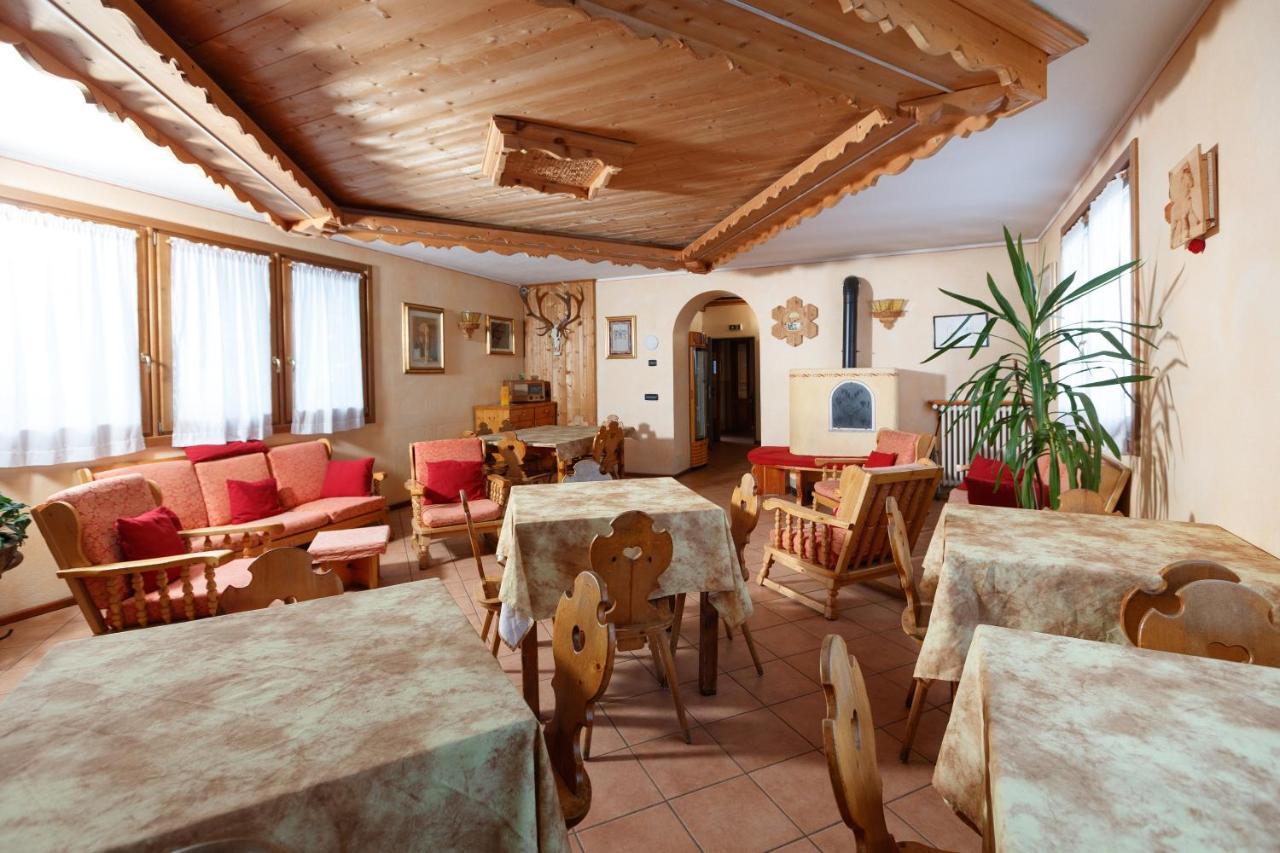 Hotel Villa Rina Bormio Exterior photo
